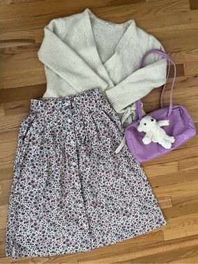 Vintage Jantzen White and Mauve Floral Midi Skirt
